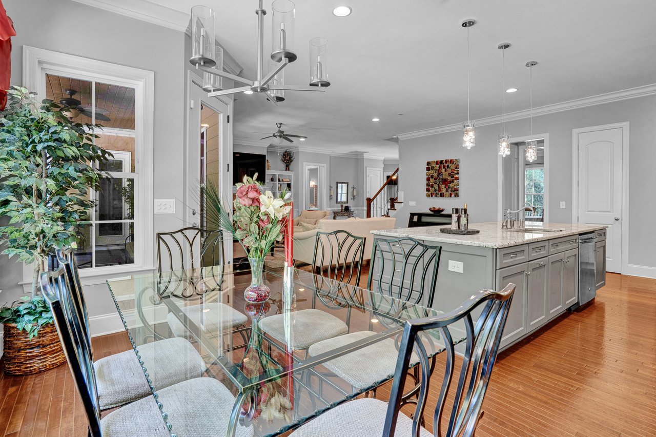 216 Colonial Ridge Drive