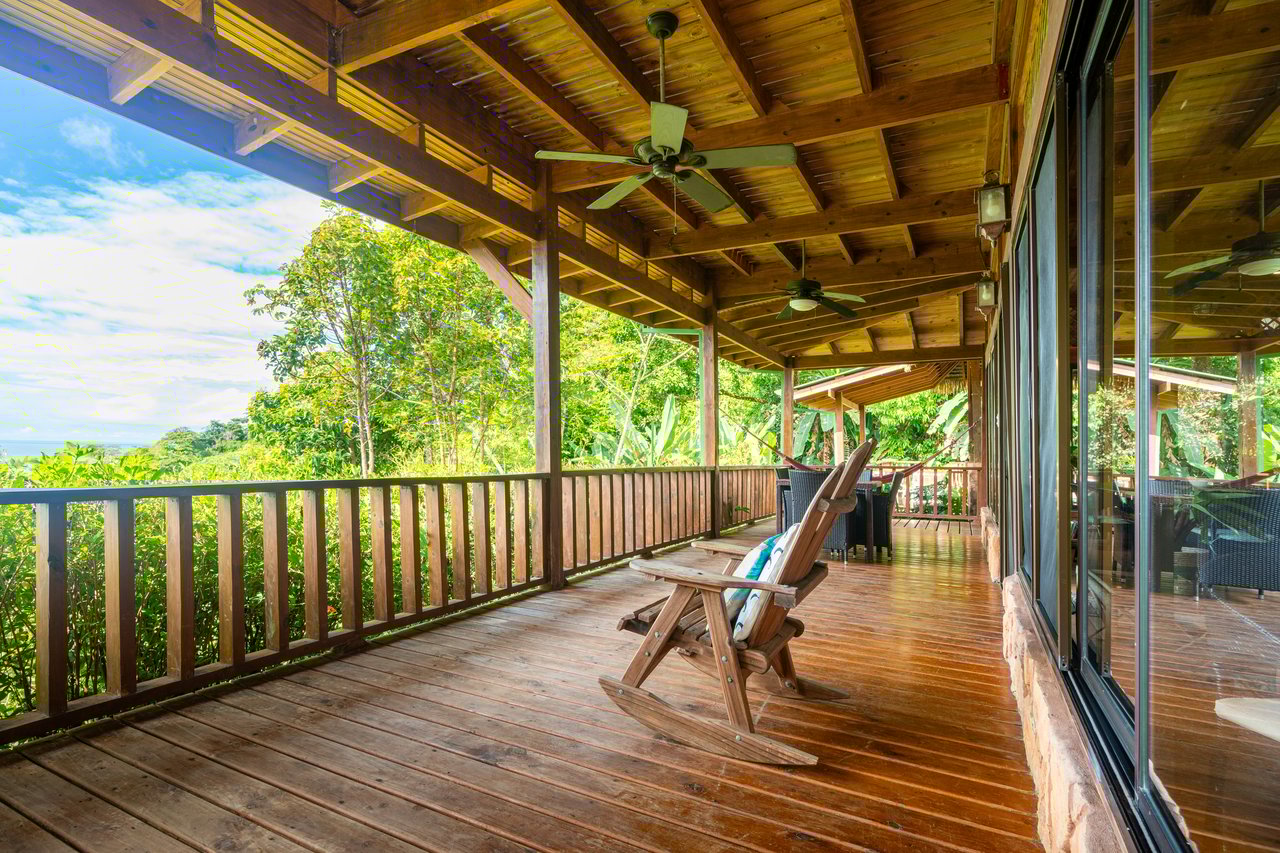 VILLA KRISTINA MARIA - 3.84 ACRES - PERLA DE BALLENA ESTATES