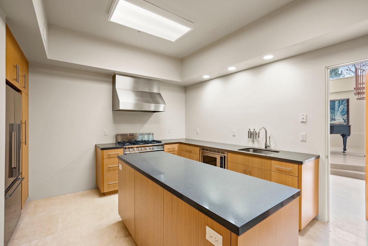 11481 Magdalena Rd