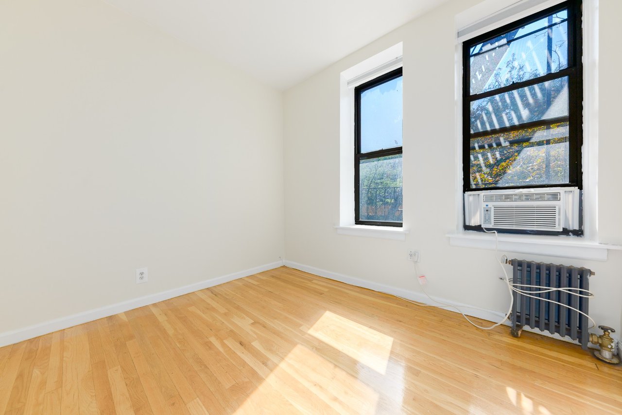 345 East 12th Street Unit: 8