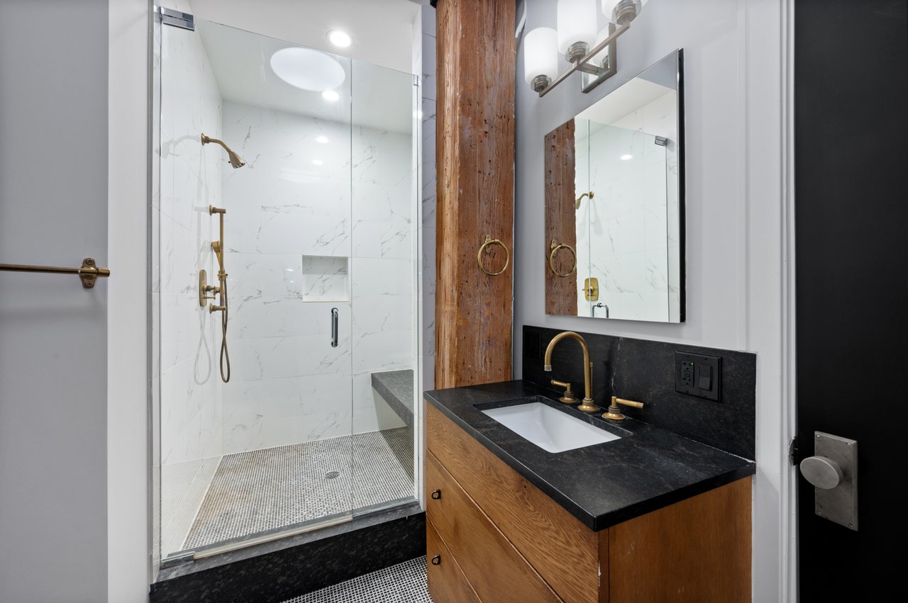 900 West Jackson Boulevard Unit 3W 