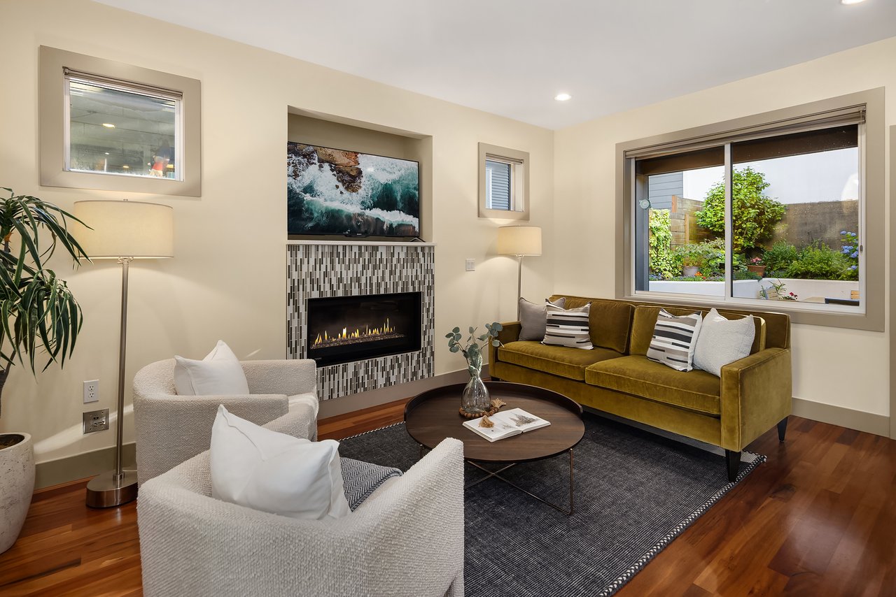 Elevated Contemporary Living on Queen Anne