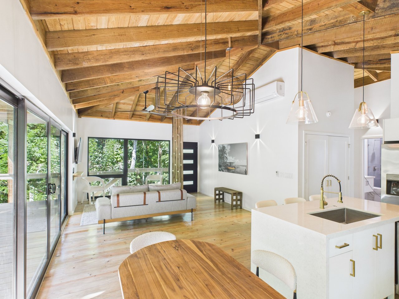 Jungle Pearl, Playa del Cielo