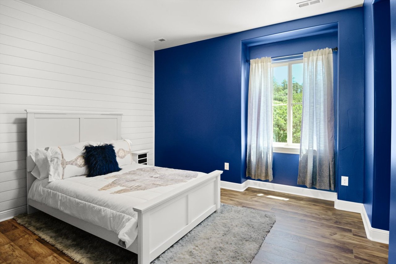 6881 Northstar Court