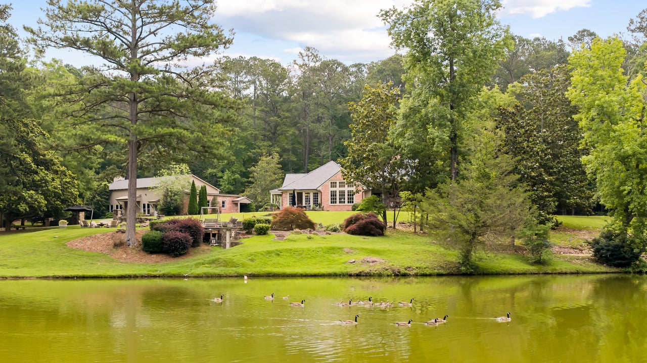 The ultimate quiet luxury.... Land! 