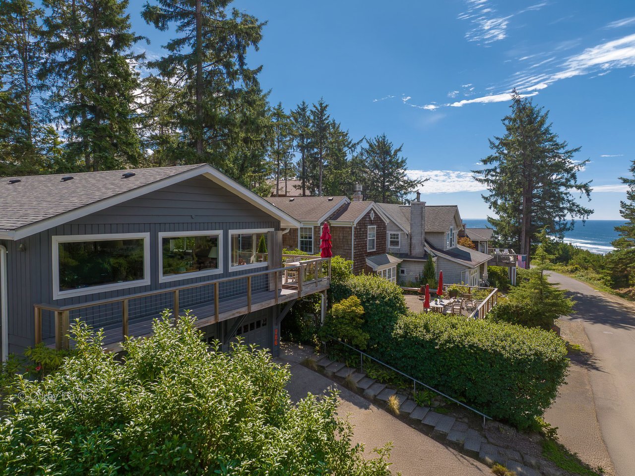Exterior view of the sold updated contemporary home at 786 Cherry St in Manzanita, Oregon