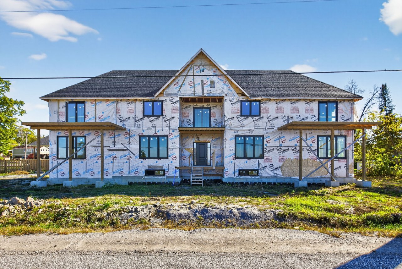 802 Willowview Rd, Georgina