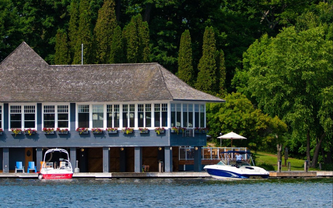 8 Best Fine Dining Restaurants on Lake Rosseau and Lake Joseph, Ontario