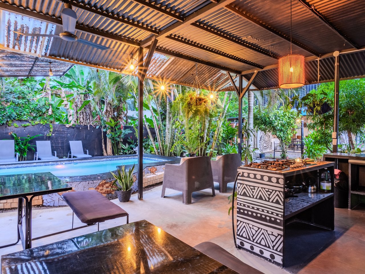 Turnkey Jungle Hostel with 16 Beds, Pool & Strong Revenue Potential Near Marino Ballena National Park