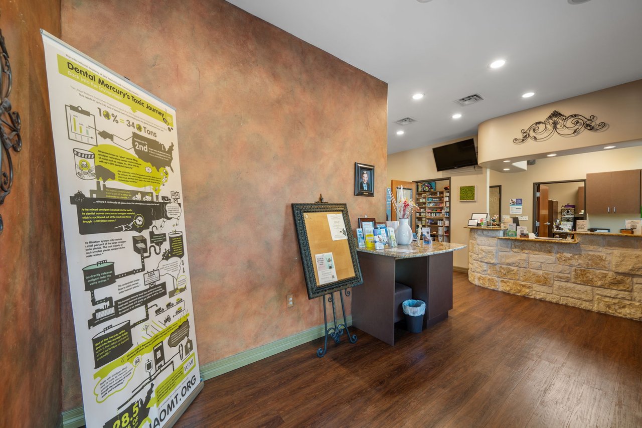 7215 Wyoming Springs