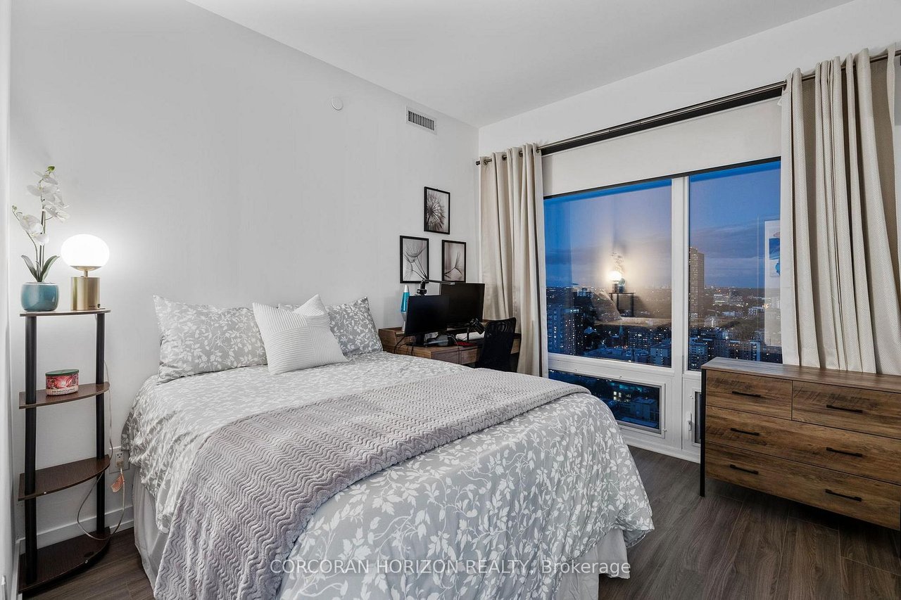 DOWNTOWN MODERN CHARM