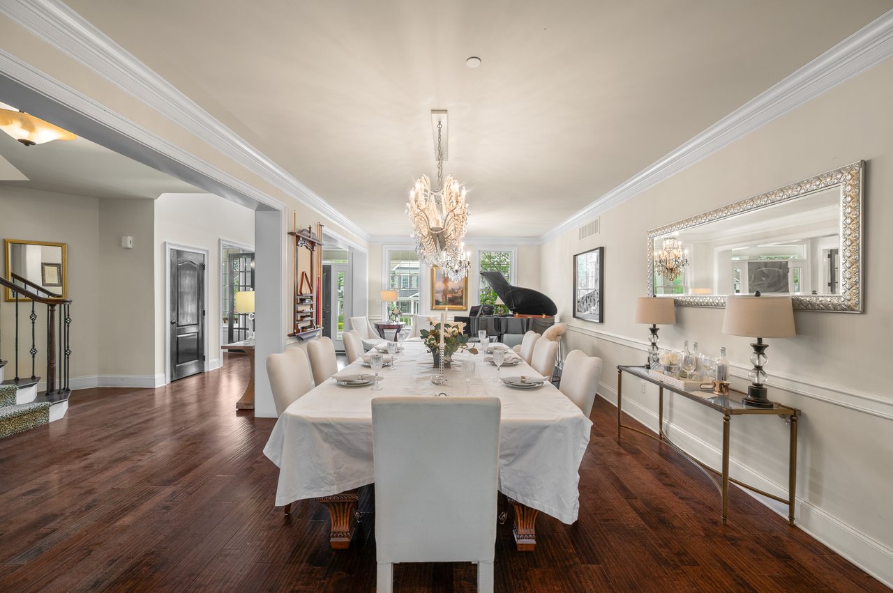 3728 Liseter Gardens