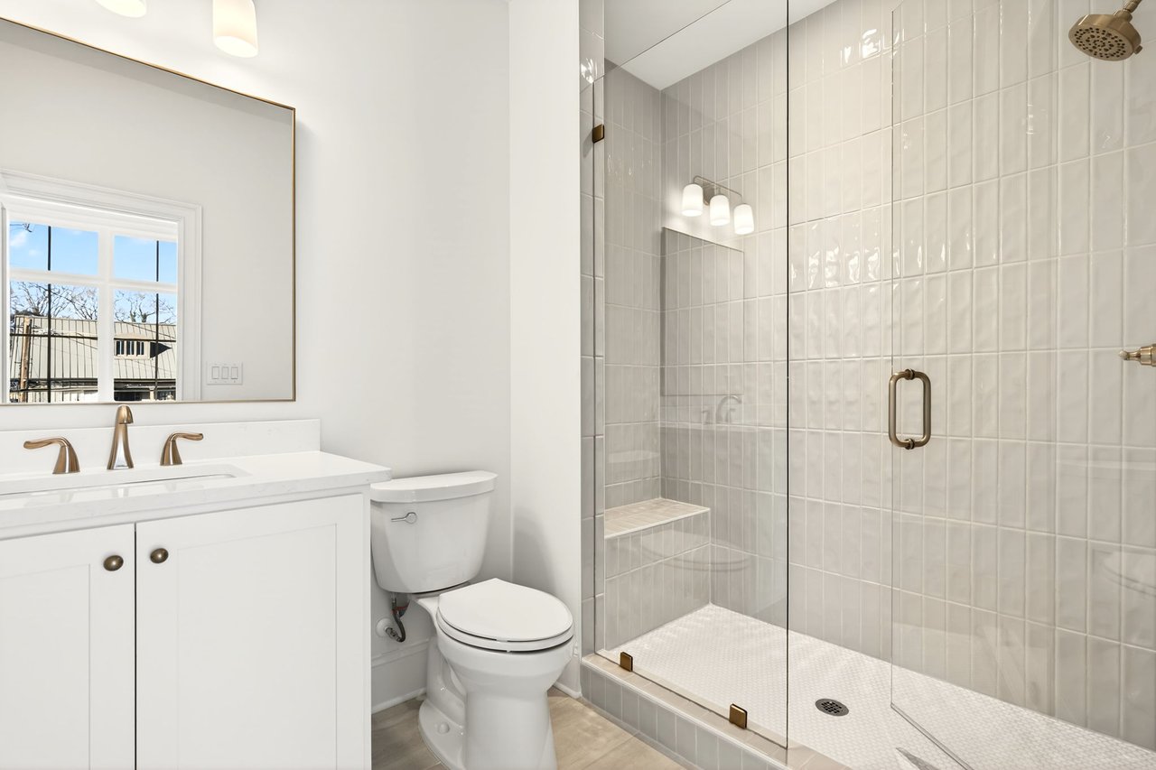 100 King Street | HISTORIC DOWNTOWN ROSWELL