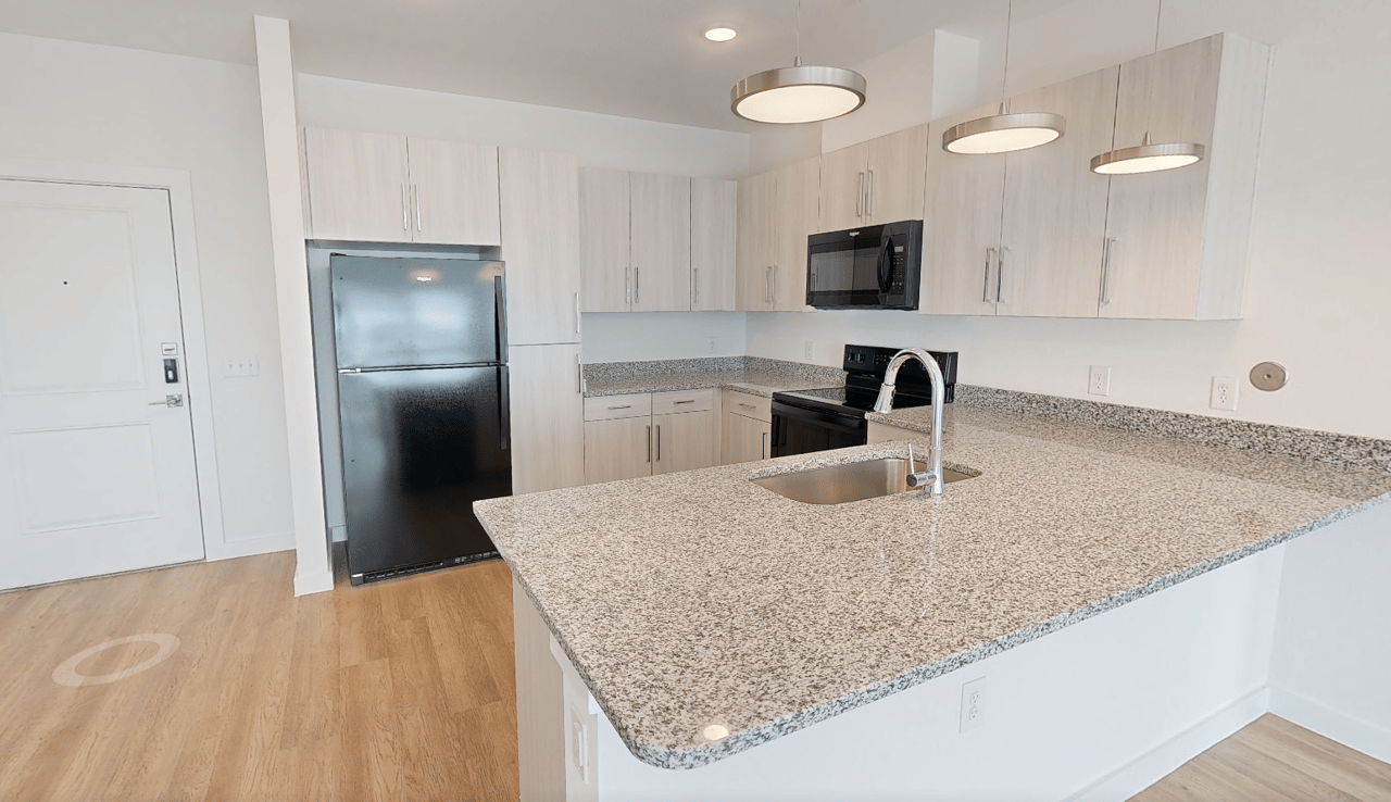 NO RENT until April 2026! 