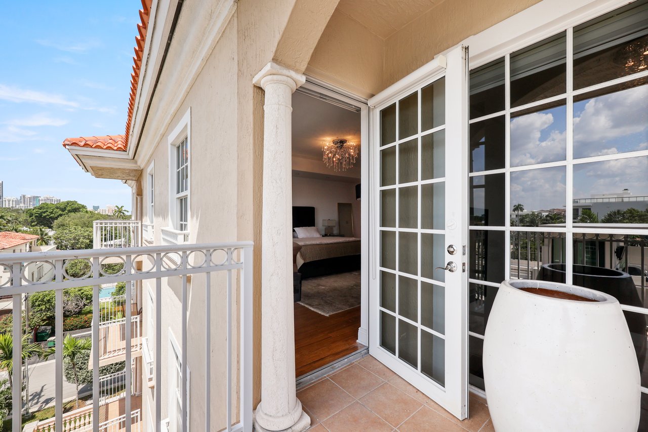 110 Hendricks Isle Nº 13 