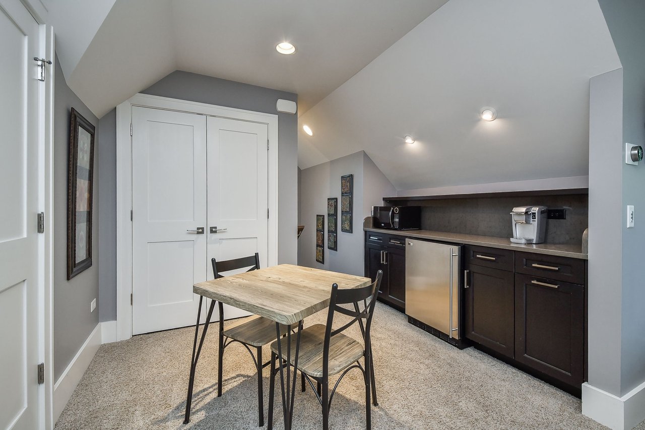 1308 N Wright Street