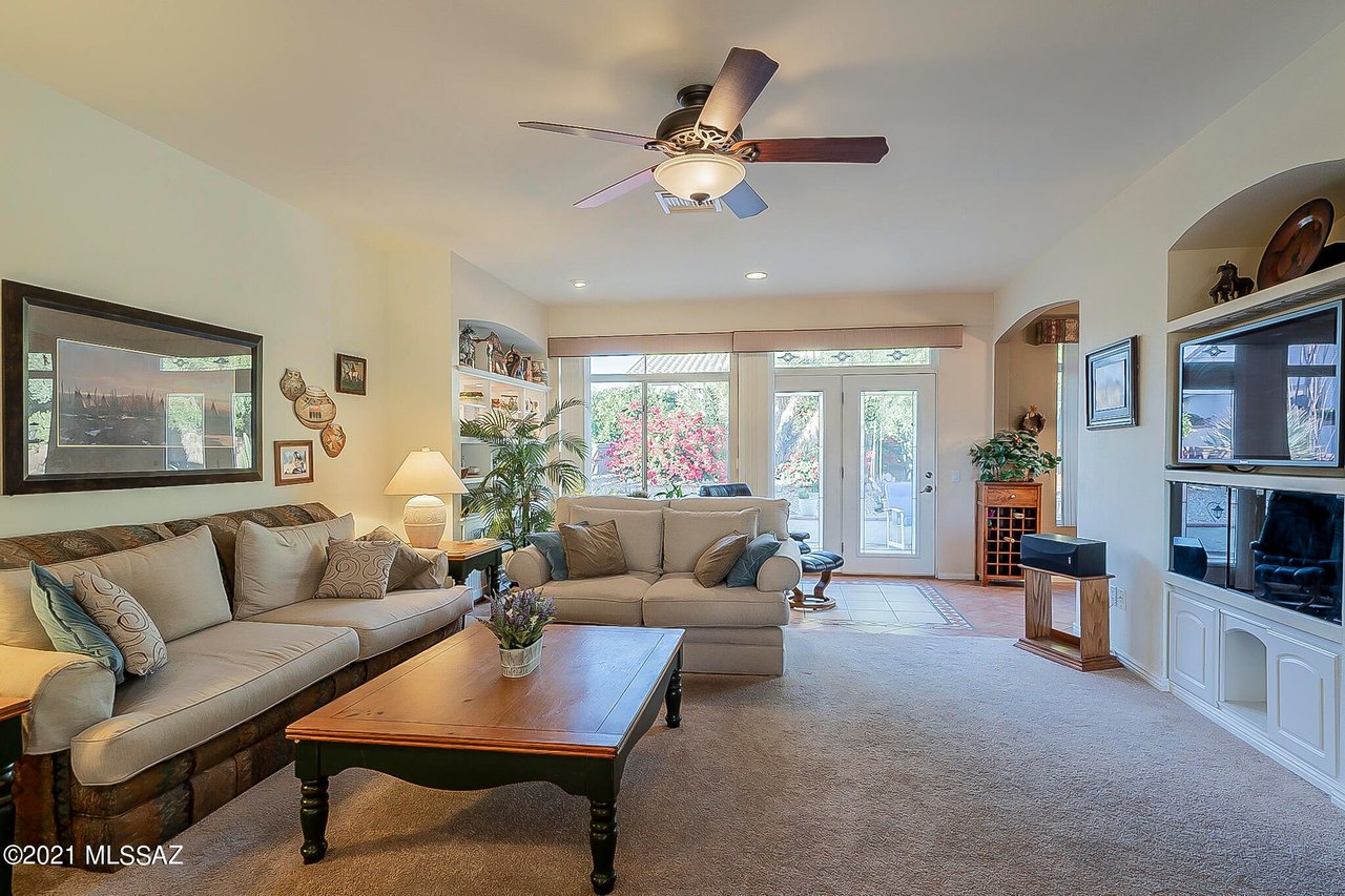 1345 E Royal Ridge Dr