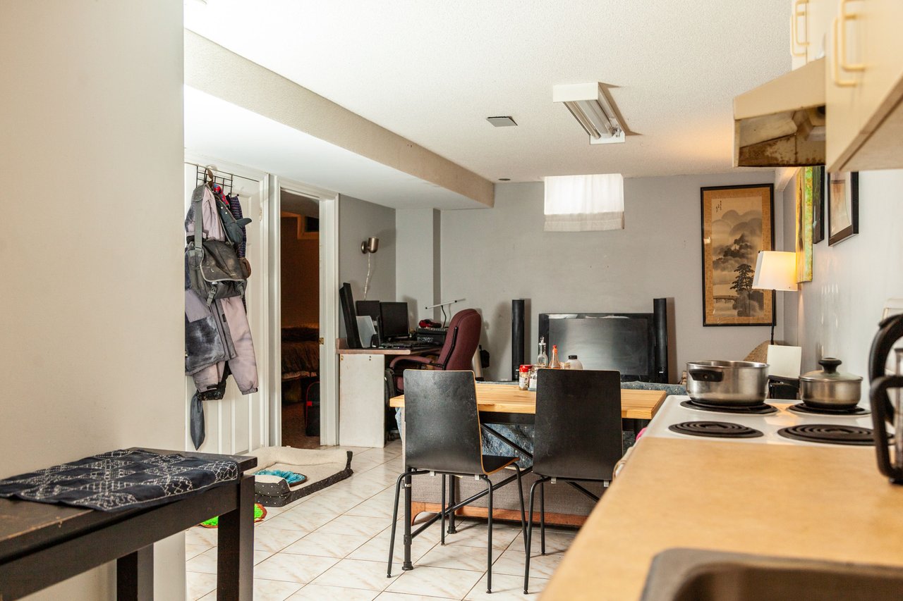 5 Belwood Boulevard Unit: Bsmt