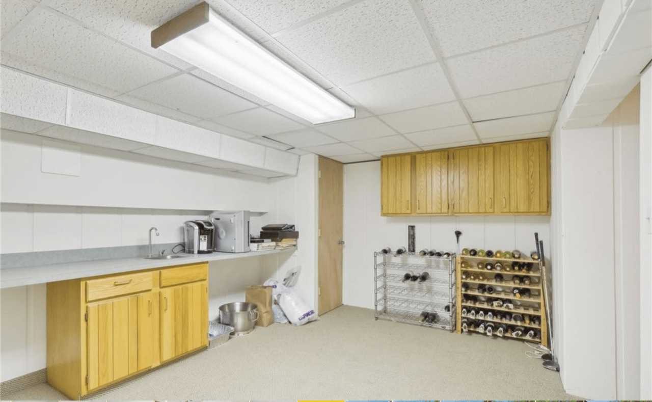 3637 Som Center Rd