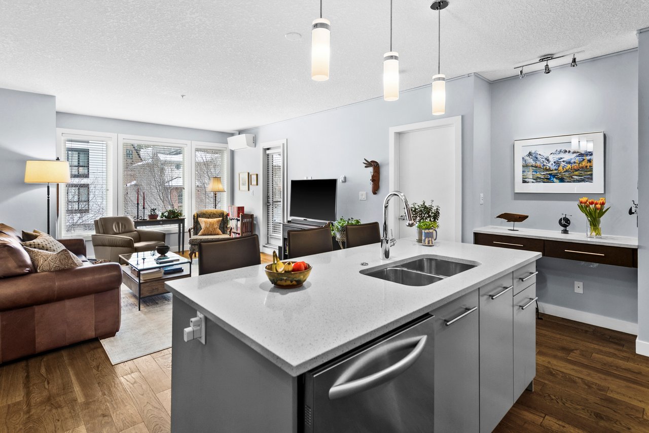 836 Royal Avenue SW Unit: 306