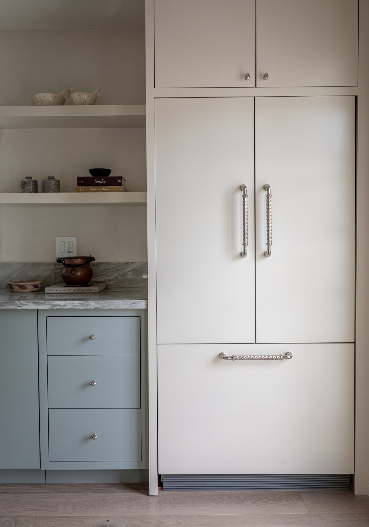 2453 Oak St, Santa Monica