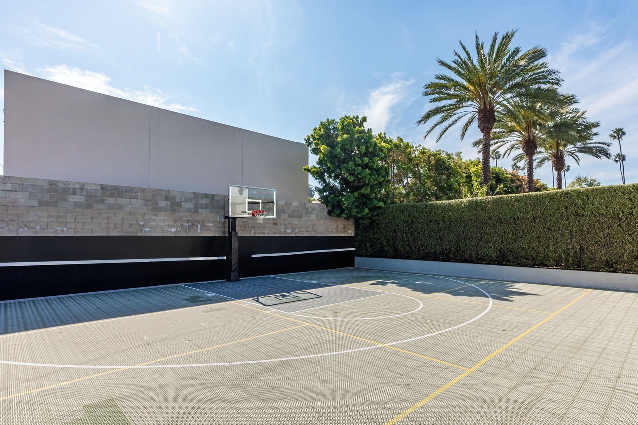 618 N Beverly Dr, Beverly Hills 