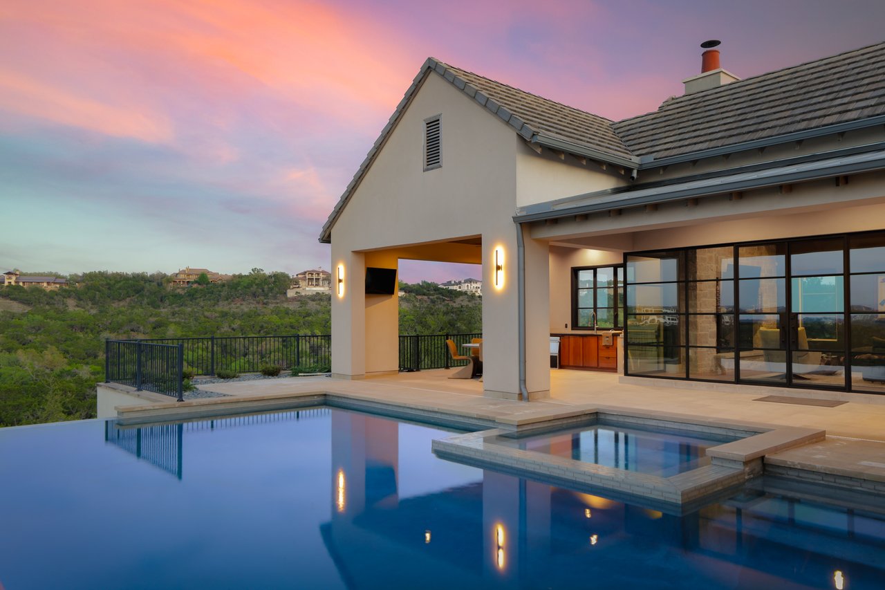 4717 Peralta Lane