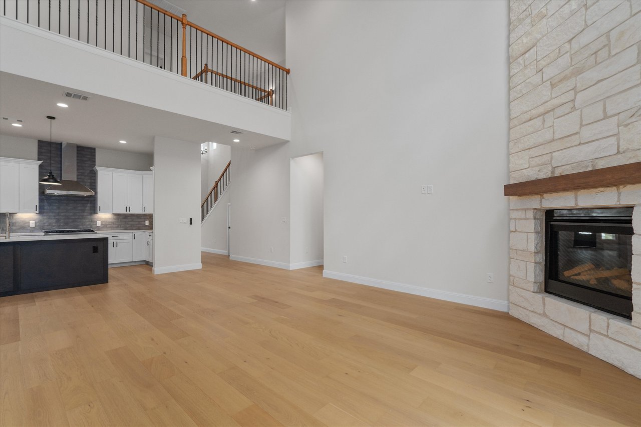 7224 Getaway Dr Jonestown, TX 78645