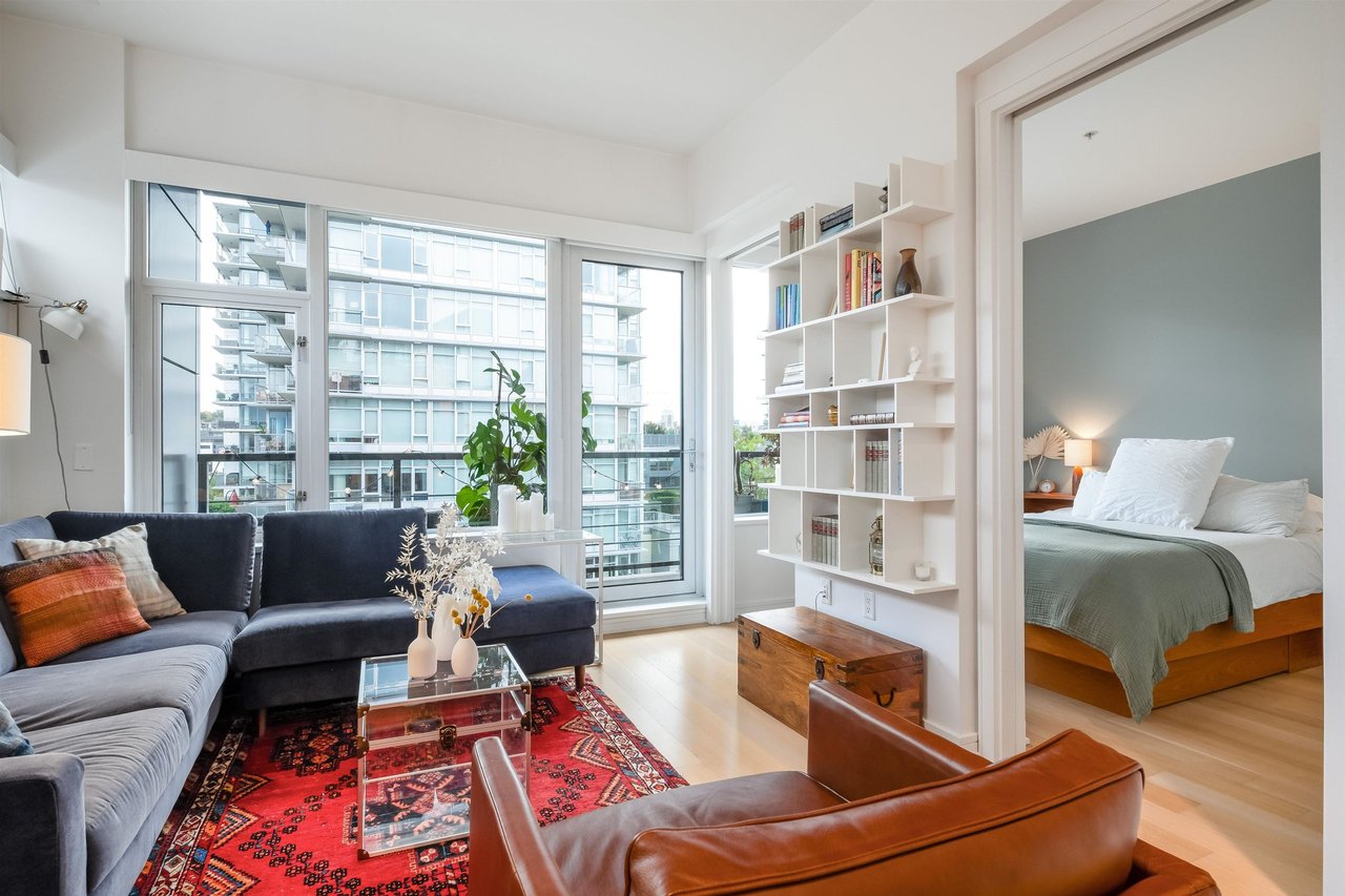 123 W 1st Ave, #710