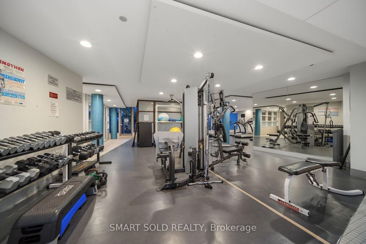 PRESTIGE AT 500 QUEENS QUAY WEST