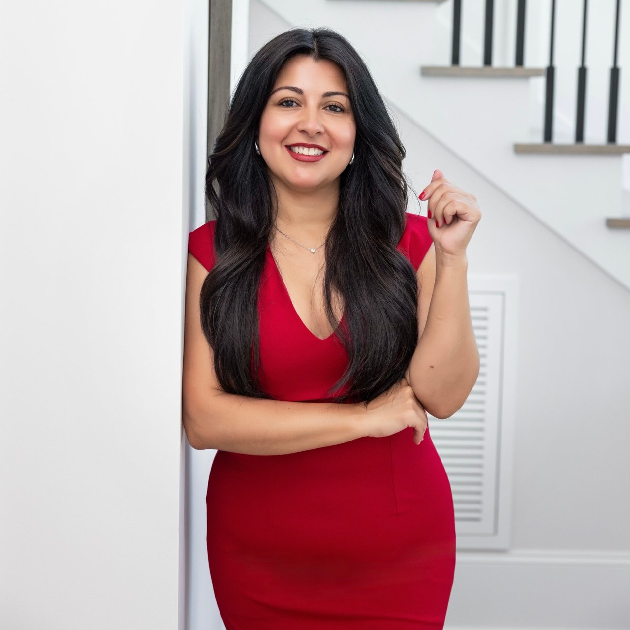 Gesenia Alvarado Cary, NC Real Estate Agent Headshot