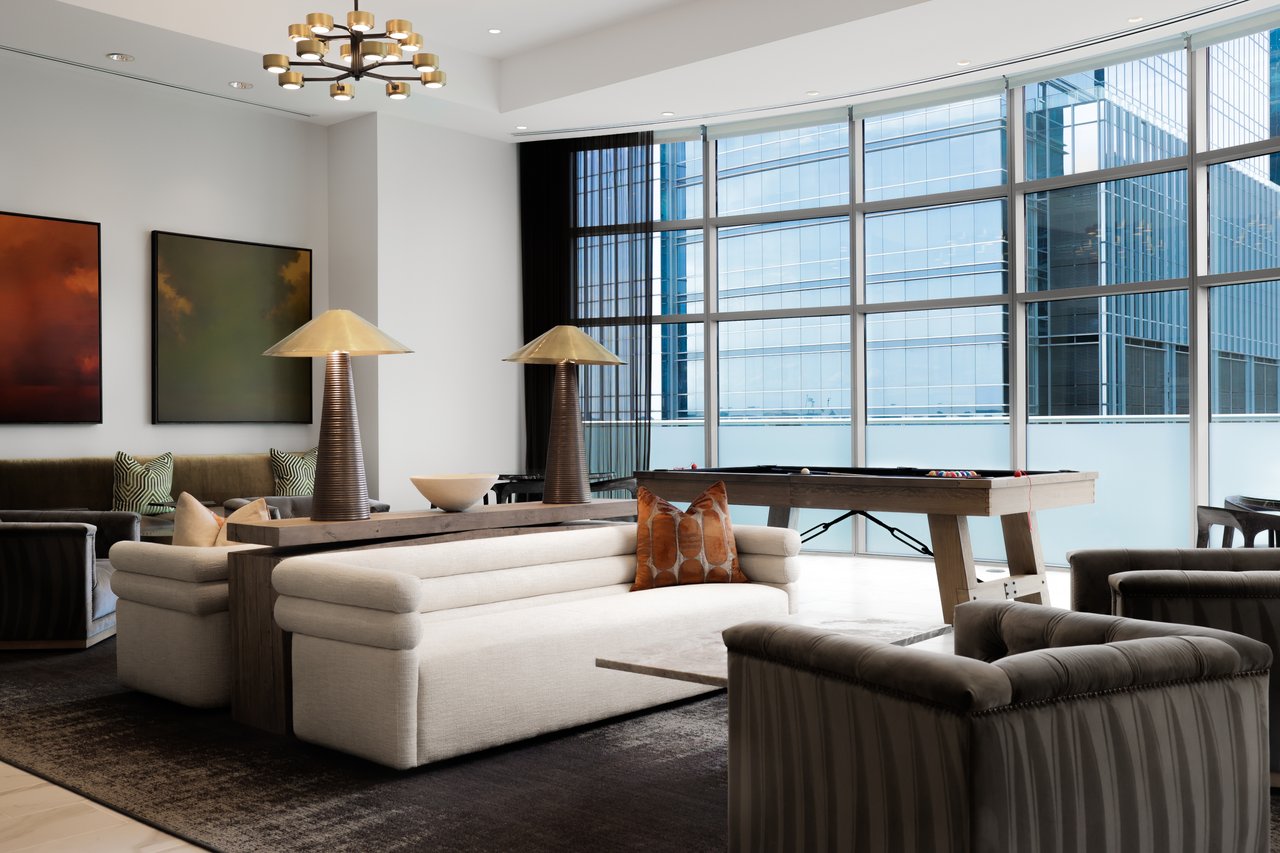 200 Congress Avenue #19F