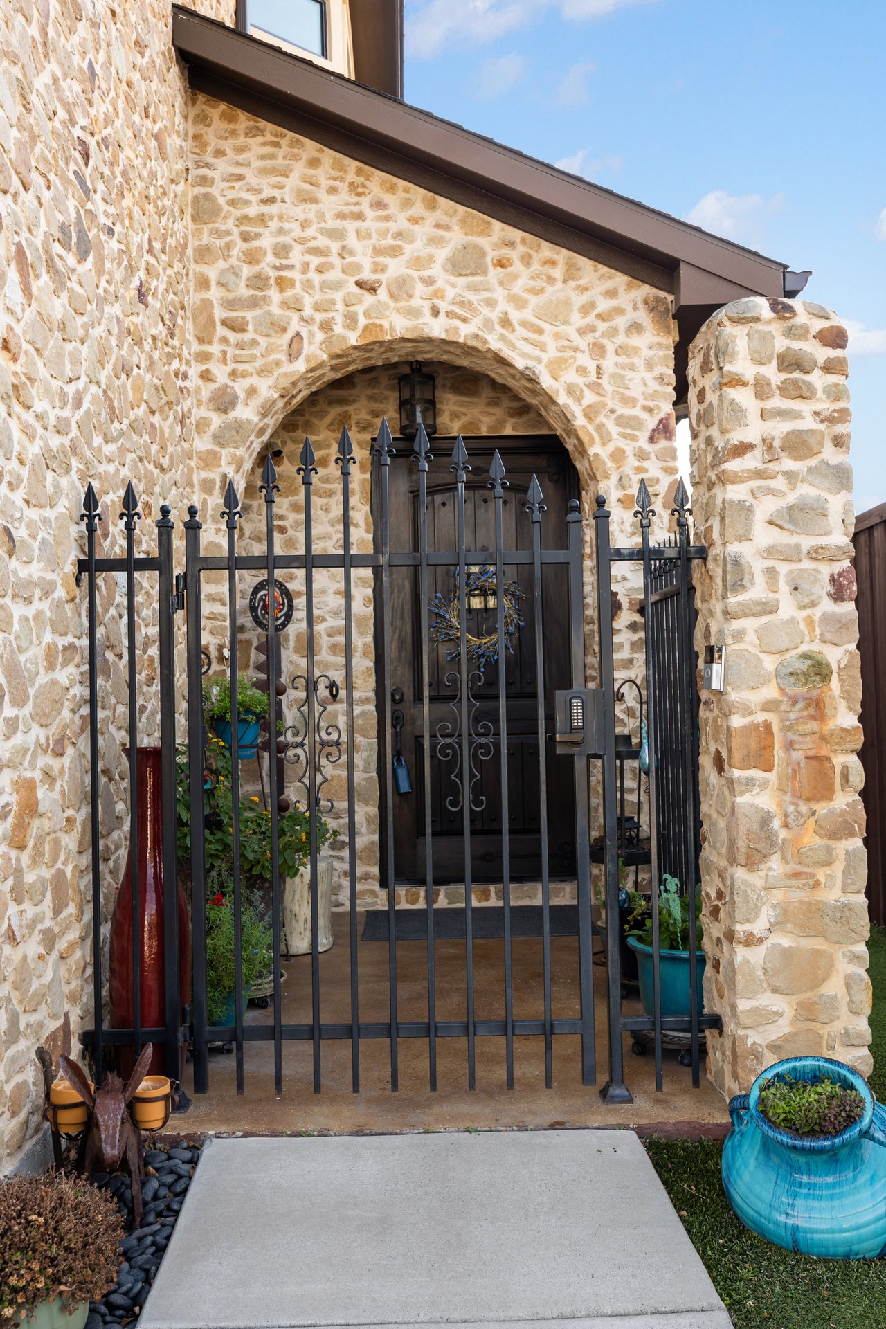 Trinity Groves | A Neighborhood in Motion 