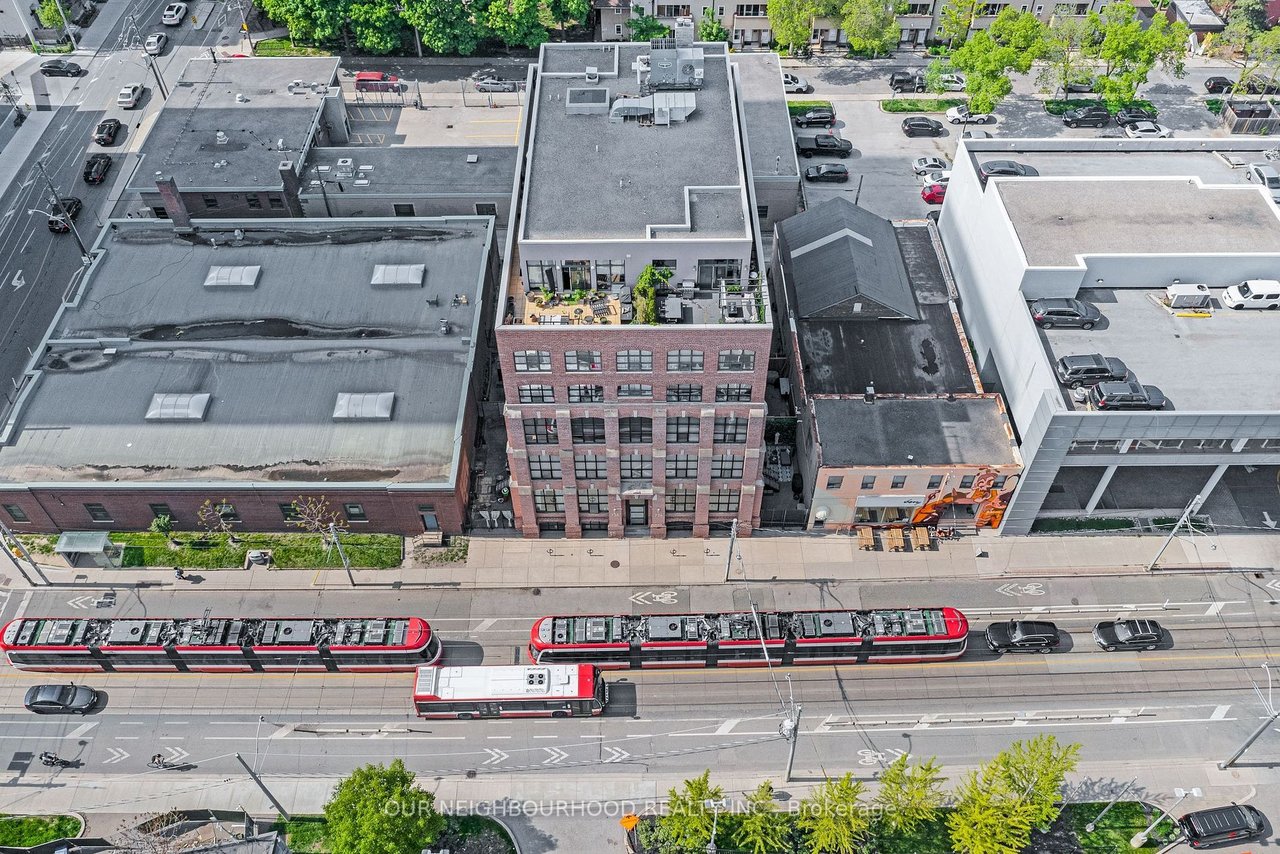 Regent Park Penthouse 