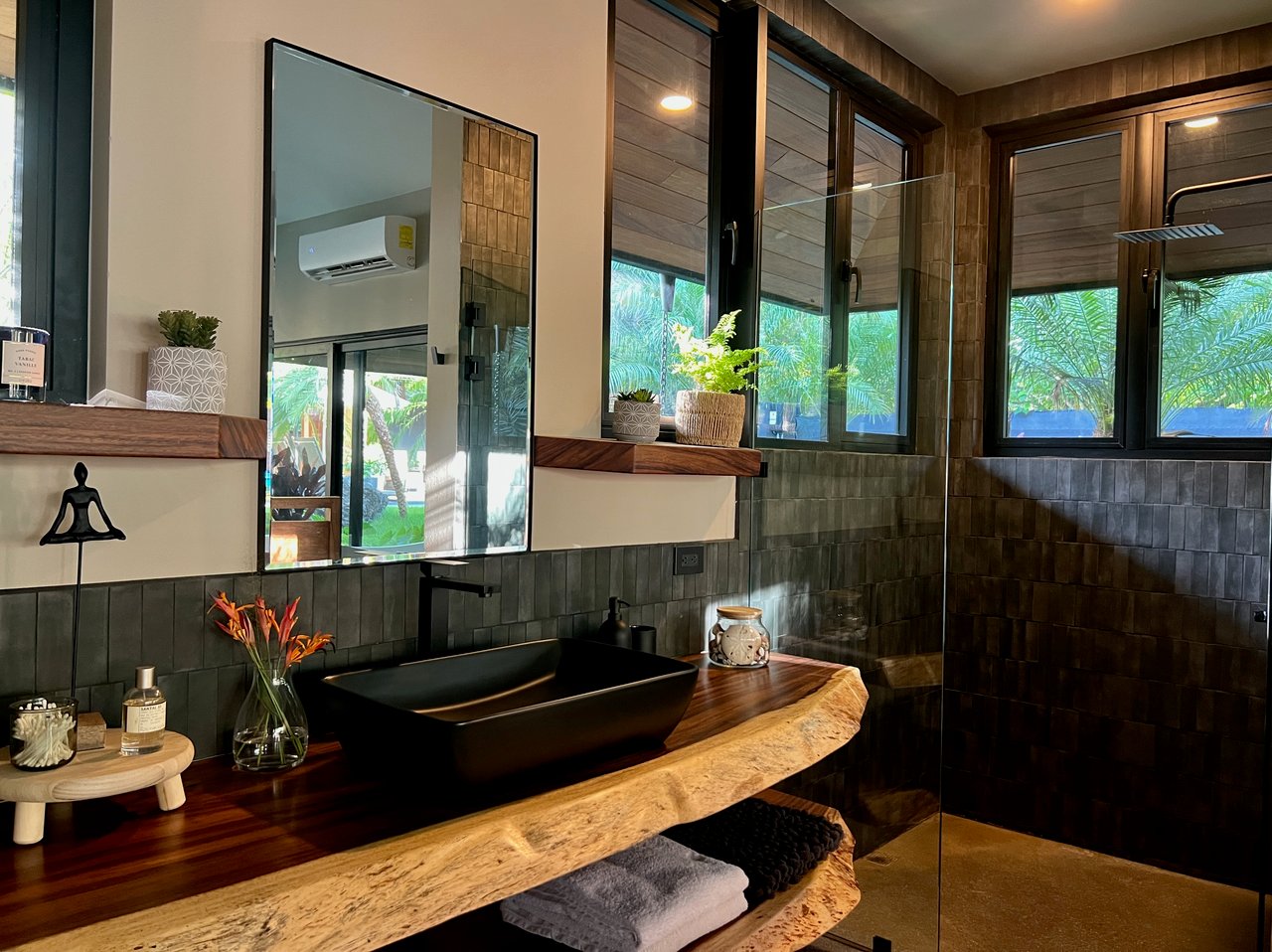 Casa Flor Del Mar | Bali-Inspired Luxury Villa Just Steps from Playa Avellanas.