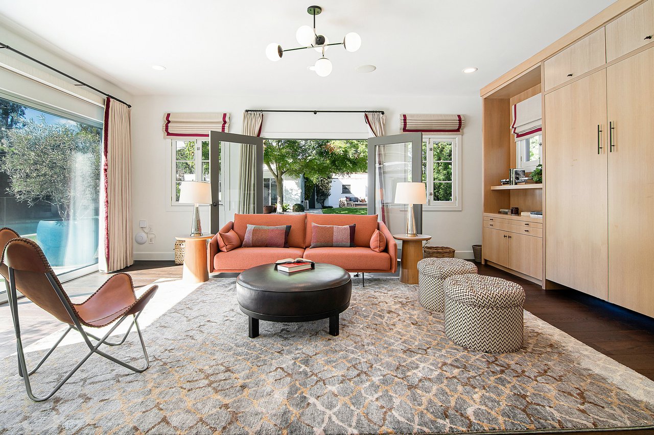 501 N Cahuenga Blvd.
