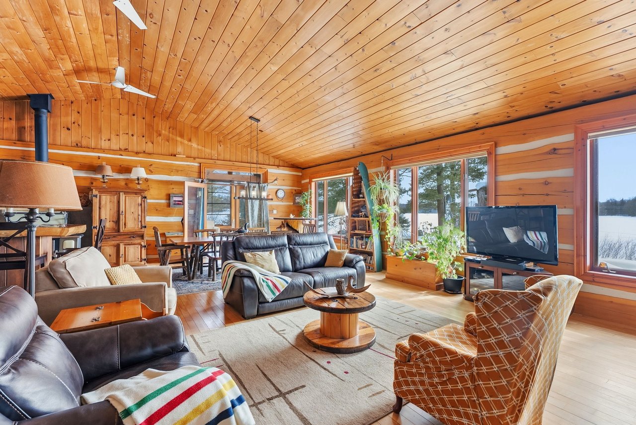 3491A Axe Lake Road, McMurrich/Monteith, ON