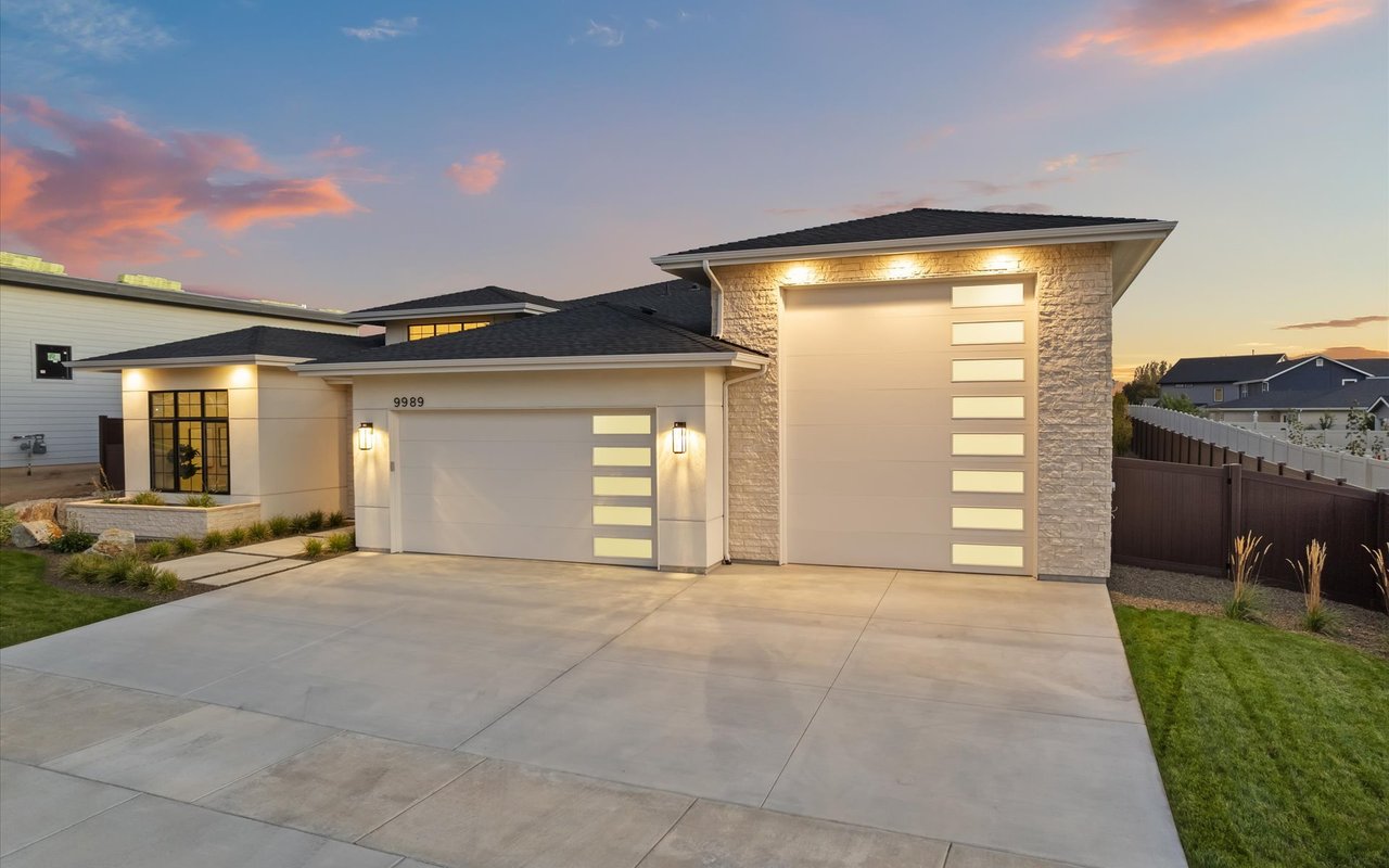 Modern Prairie Style Home in Serene Star, Idaho
