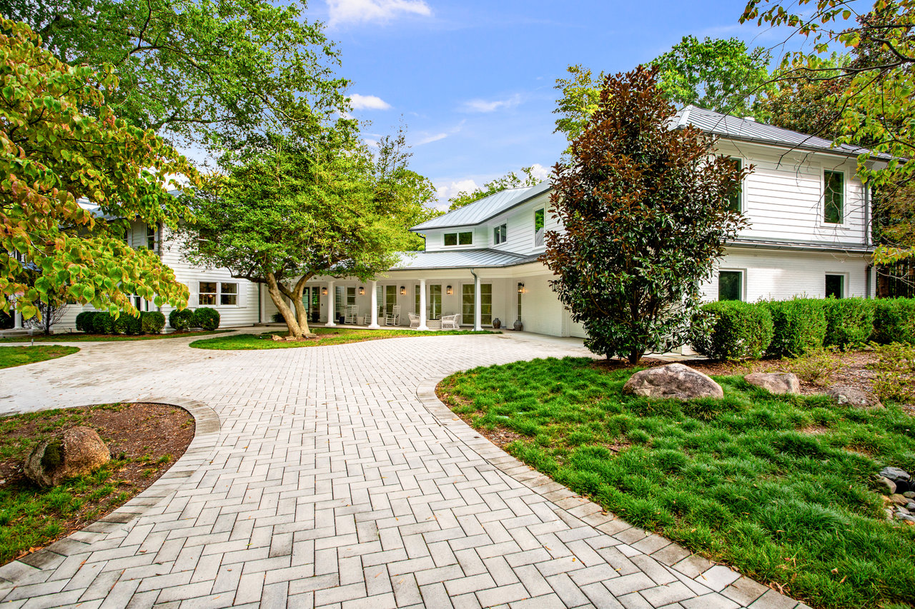330 Tenney Cir