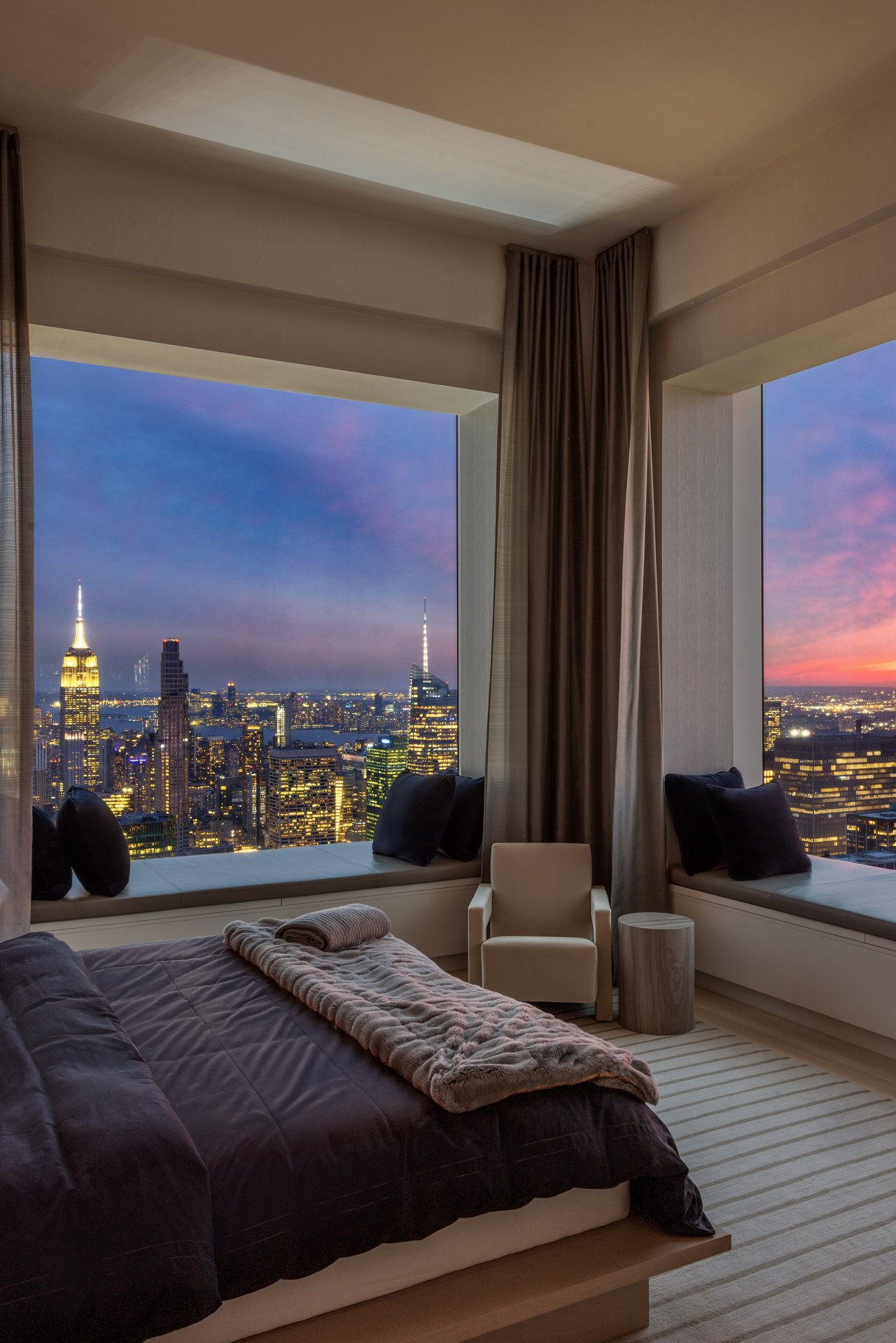 Residence 69, New York