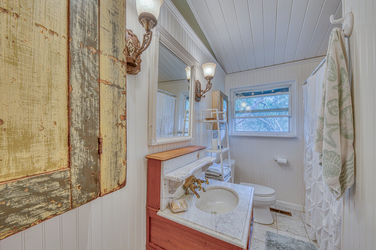26085 Carmel Hills DR , CARMEL, CA 93923
