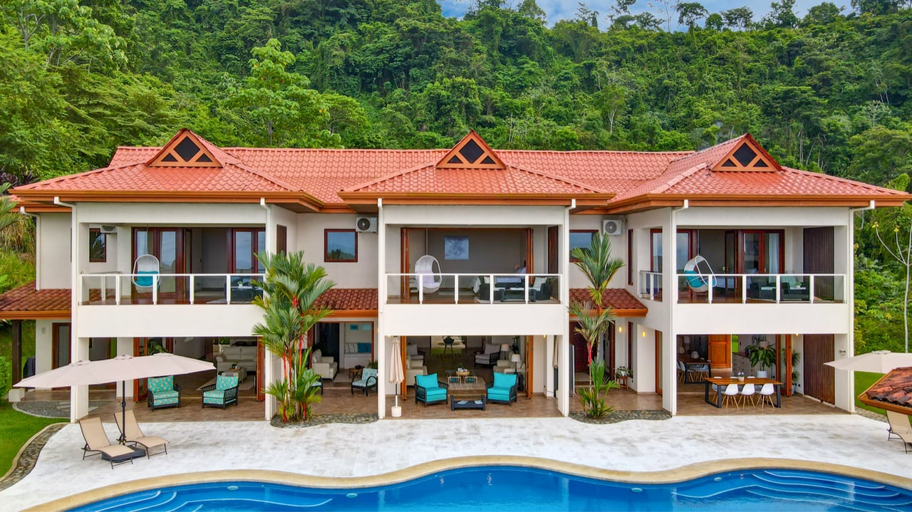 Ocean-View Luxury Home in Ojochal with Sunset Views and Retreat Potential