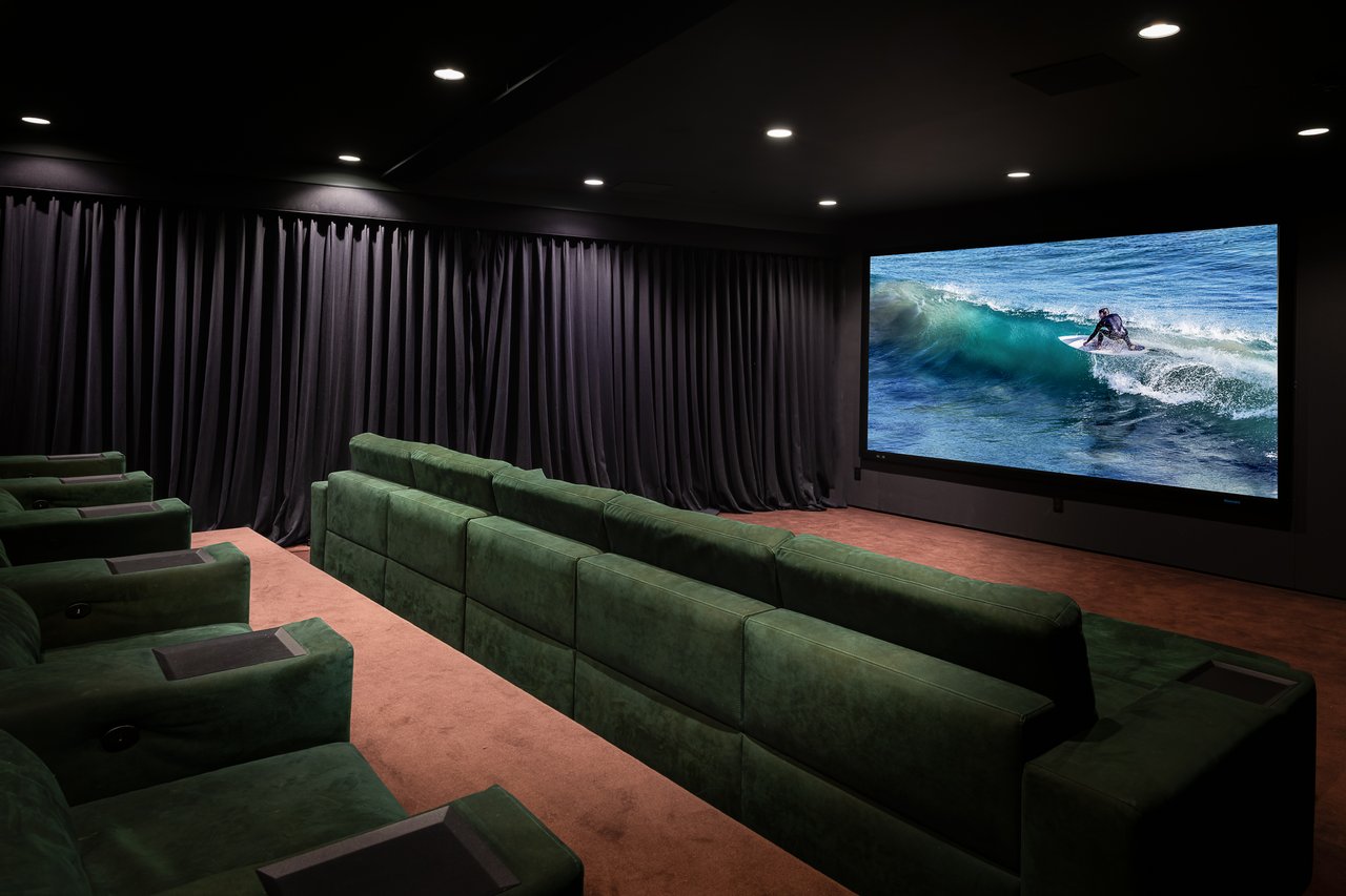 314 N Barrington Ave, Brentwood