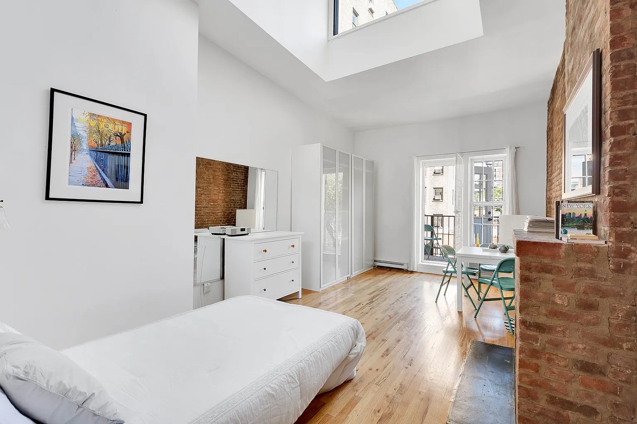 223 West 14th Street, #4-B