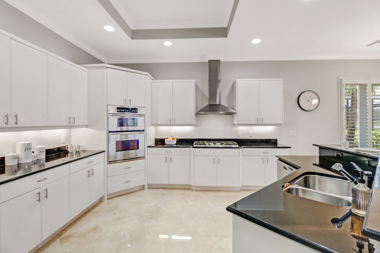 2270 Silver Palm Pl