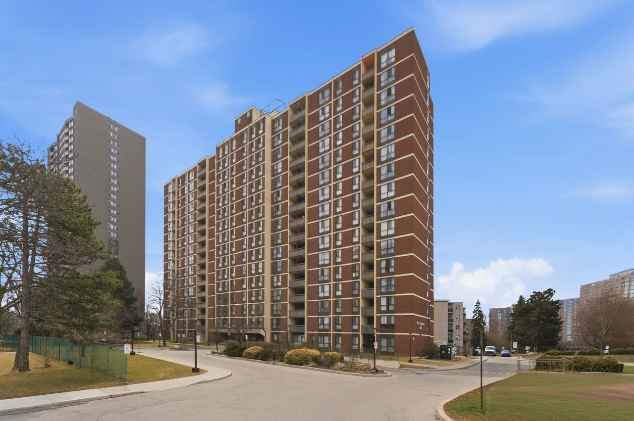 3170 Kirwin Ave 1010