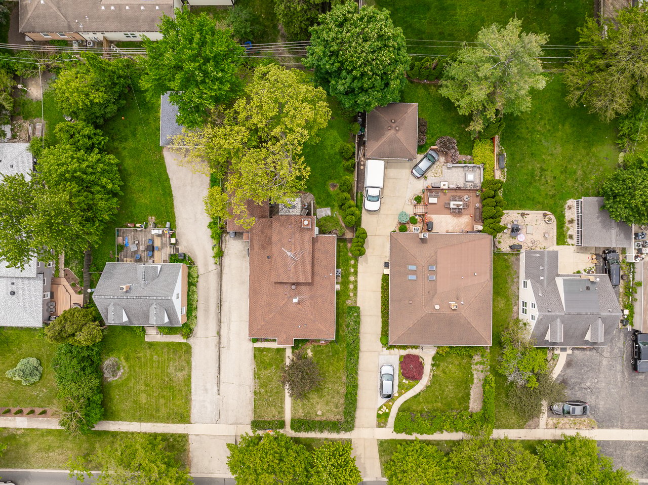 493 E Palatine Rd