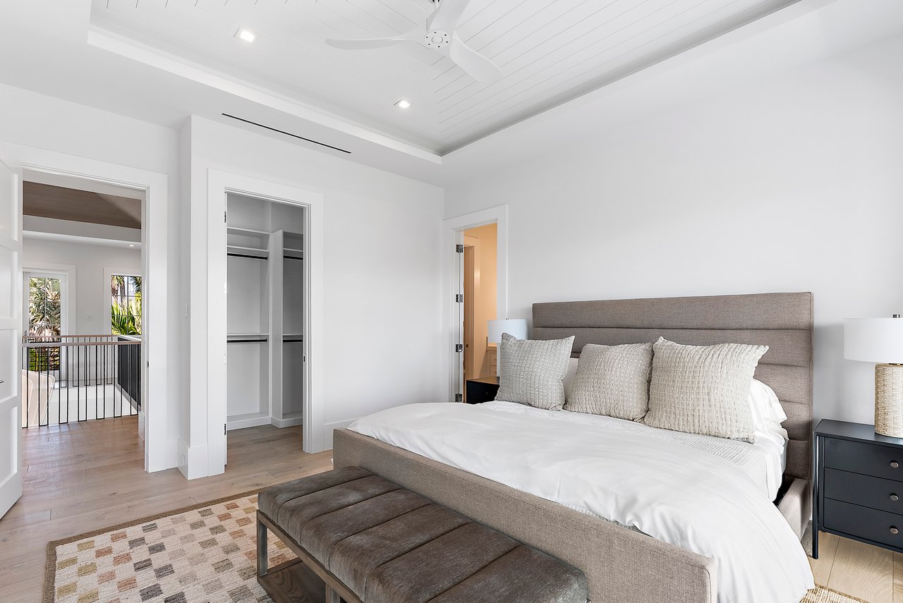 Designer Furnished Waterfront Retreat