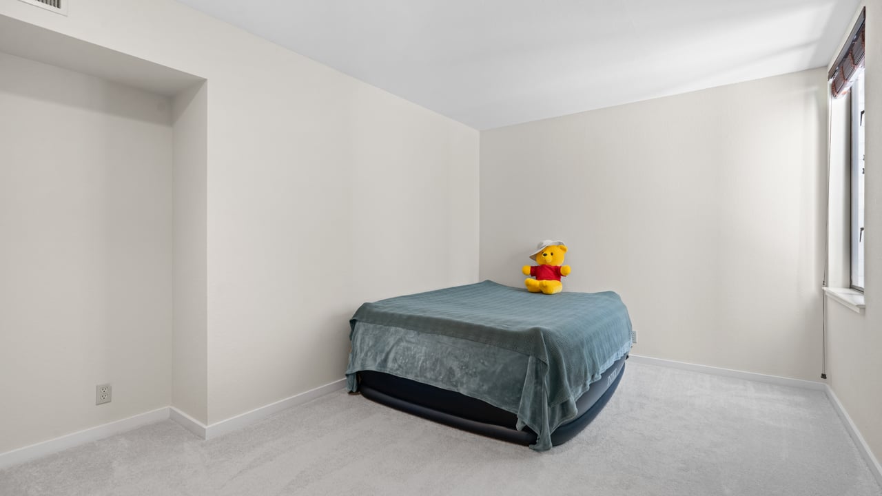 Private Listing