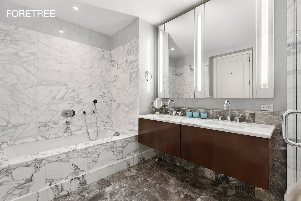 25 Columbus Circle #65B